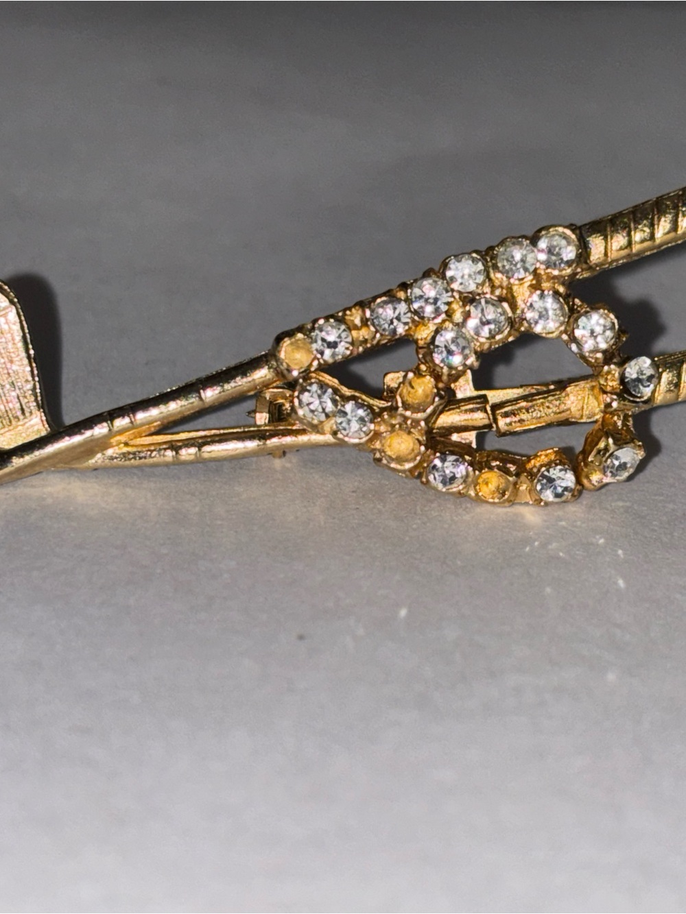 Pin Brooch - Picture 4 of 5